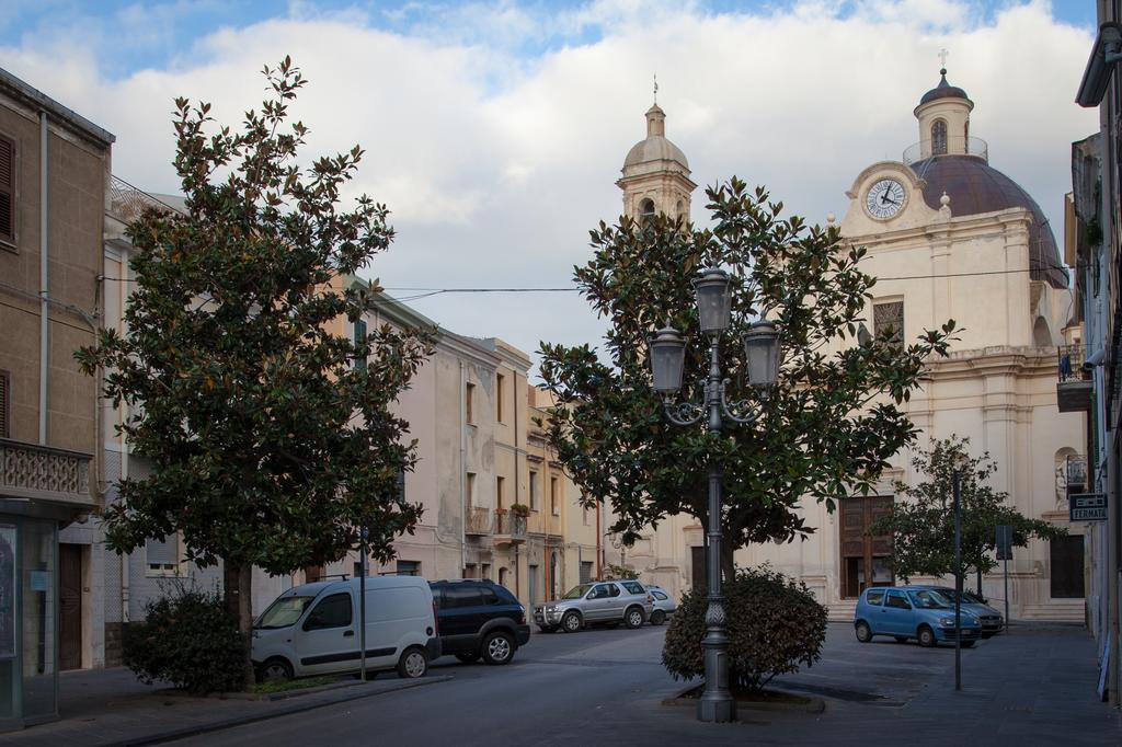 Piazza San Pantaleo Bed & Breakfast Sorso Dış mekan fotoğraf